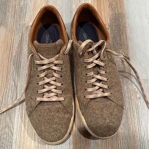 Men's Grandpro Tennis Sneaker In Soft Sage Wool/Suede